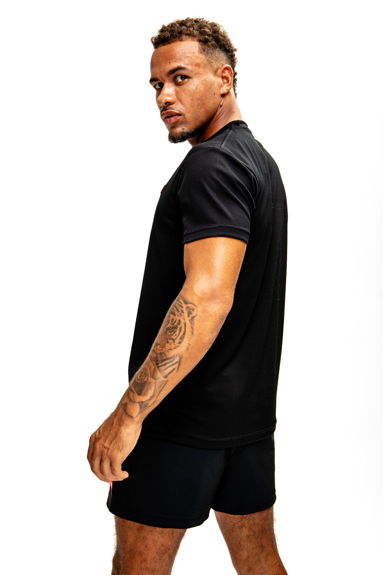 TEEP signature classic Gym/Casual 'Dry-Fit' T-Shirt Black